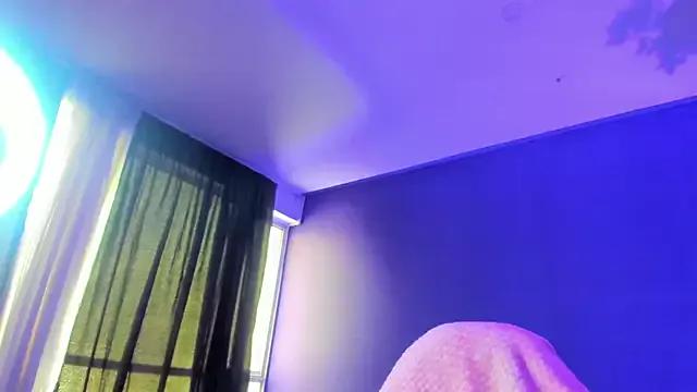 vanelope11 from StripChat is Freechat