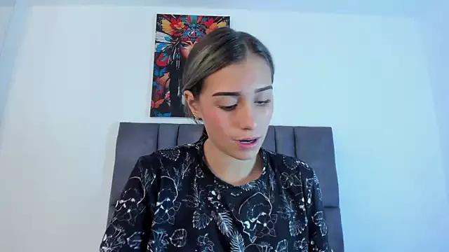Vanessa_Rodriguez1 from StripChat is Freechat