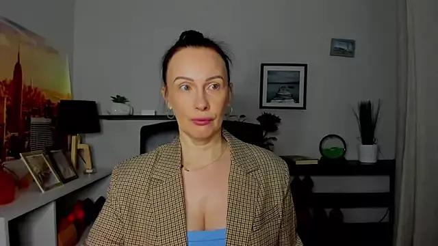 Check-out our cam rooms range and converse on a personal level with our delicious livecams streamers, showing off their spicy curves and toys.