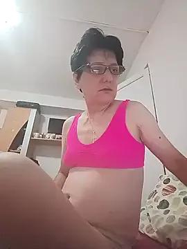Vera_Elle from StripChat is Freechat