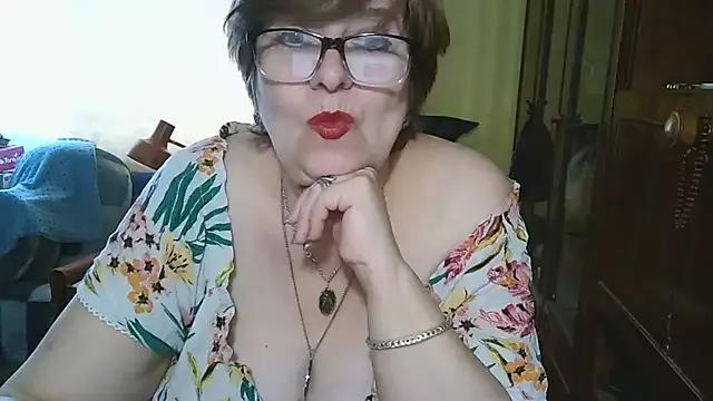 VeronicaGold511 from StripChat is Freechat