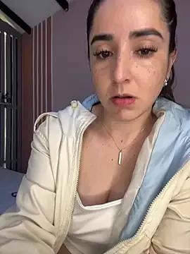 Vicky-Andrade from StripChat is Freechat