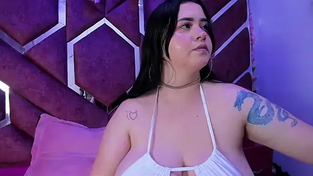 Victoria_Rossy from StripChat is Freechat