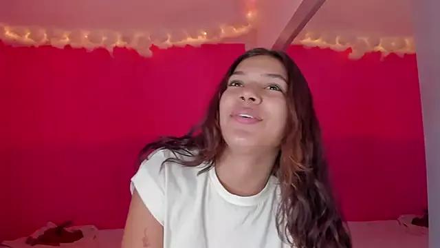 violett_24_ from StripChat is Freechat