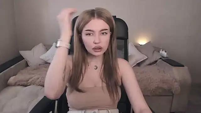 Check-out our cam rooms range and converse on a personal level with our delicious livecams streamers, showing off their spicy curves and toys.