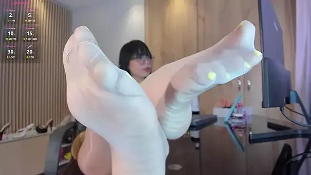 Check-out our cam rooms range and converse on a personal level with our delicious livecams streamers, showing off their spicy curves and toys.