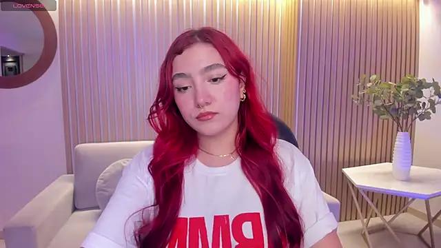 Check-out our cam rooms range and converse on a personal level with our delicious livecams streamers, showing off their spicy curves and toys.