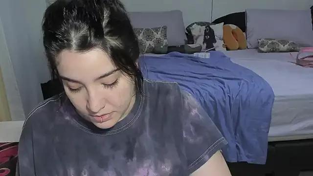 VitaxViper from StripChat is Freechat
