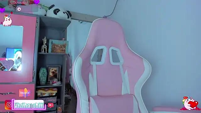 Check-out our cam rooms range and converse on a personal level with our delicious livecams streamers, showing off their spicy curves and toys.