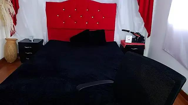 Wendy-13 from StripChat is Freechat