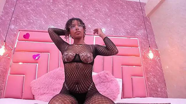 WILD_FIREE_ from StripChat is Freechat