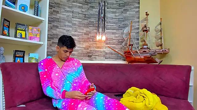 Wildd_Sexx from StripChat is Freechat