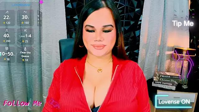 Check-out our cam rooms range and converse on a personal level with our delicious livecams streamers, showing off their spicy curves and toys.