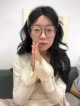 Photos of xiao-e-66 from StripChat is Freechat
