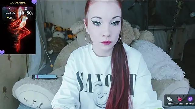 Check-out our cam rooms range and converse on a personal level with our delicious livecams streamers, showing off their spicy curves and toys.