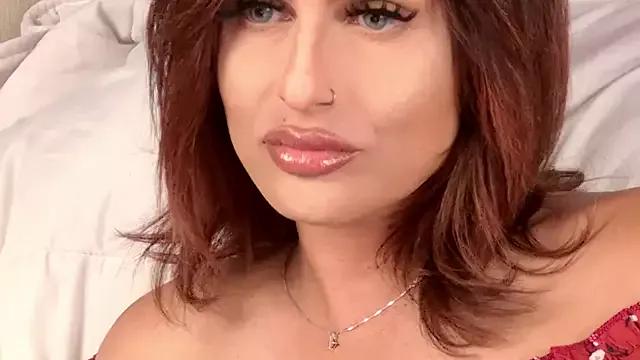 xprettysmilex from StripChat is Freechat
