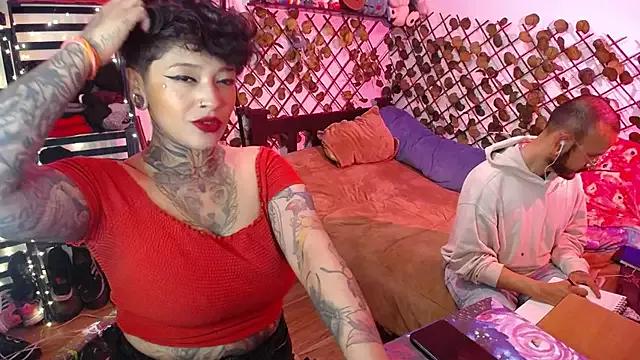 xxxsatharielxxx from StripChat is Freechat