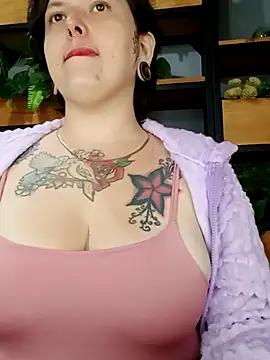 Check-out our cam rooms range and converse on a personal level with our delicious livecams streamers, showing off their spicy curves and toys.