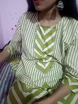 Yashika-Barbie from StripChat is Freechat
