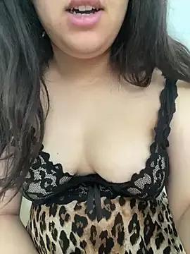 yassminsexy22 from StripChat is Freechat