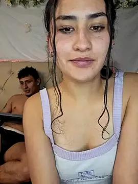 YoungHearXX from StripChat is Freechat