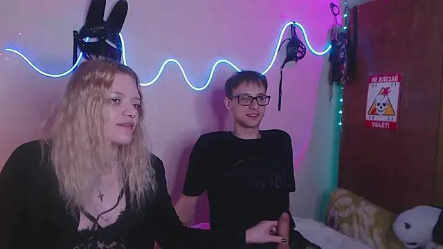 Check-out our cam rooms range and converse on a personal level with our delicious livecams streamers, showing off their spicy curves and toys.