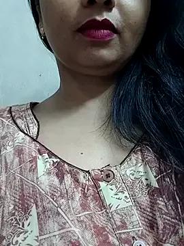 YouR_HuMaiRah from StripChat is Freechat