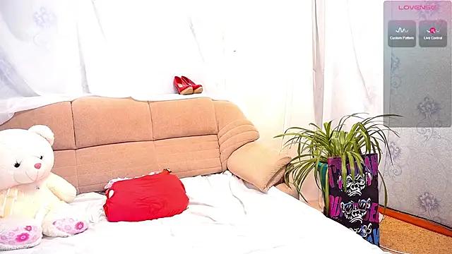 Check-out our cam rooms range and converse on a personal level with our delicious livecams streamers, showing off their spicy curves and toys.