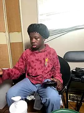 YourLittleBoyfriend from StripChat is Freechat