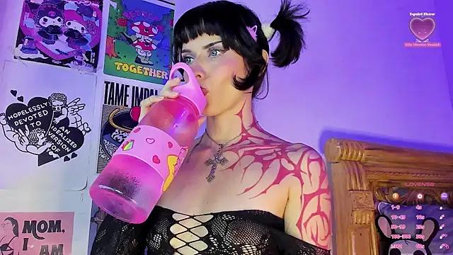 Check-out our cam rooms range and converse on a personal level with our delicious livecams streamers, showing off their spicy curves and toys.