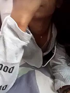 yourslady_ from StripChat is Freechat