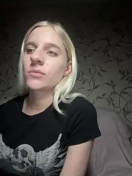 YourSunnyBabyLove from StripChat is Freechat