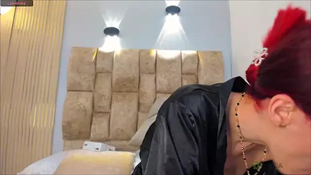 yulievans from StripChat is Freechat