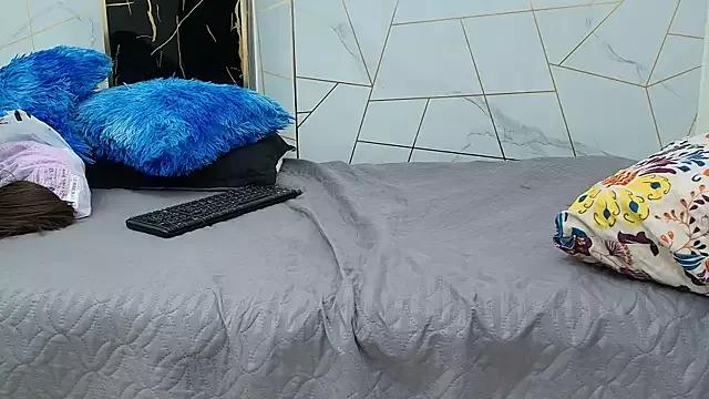 Check-out our cam rooms range and converse on a personal level with our delicious livecams streamers, showing off their spicy curves and toys.