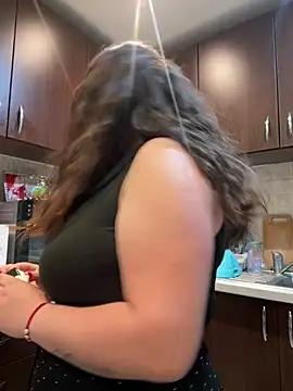 yzabell18 from StripChat is Freechat