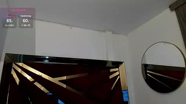 ZaraLim from StripChat is Freechat