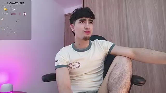 zenn_rush1 from StripChat is Freechat