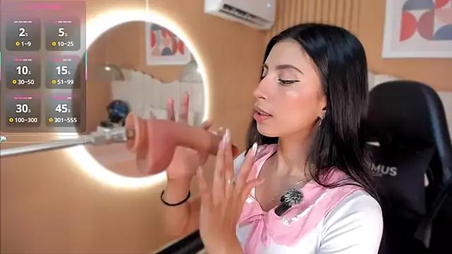 zia_cooper from StripChat is Freechat