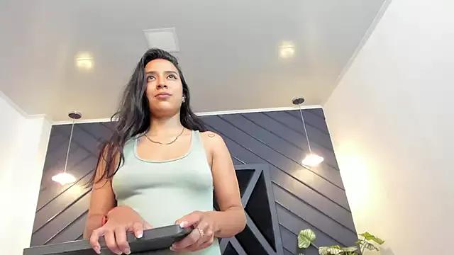 zoe_martins_ from StripChat is Freechat