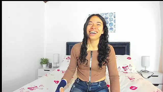 ZulyMichels from StripChat is Freechat